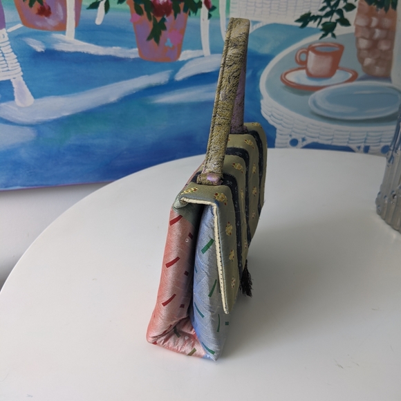 Fentio fabric handle handbag with tassel - Picture 4 of 9